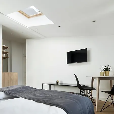 St Agnes Attic Apartment *
